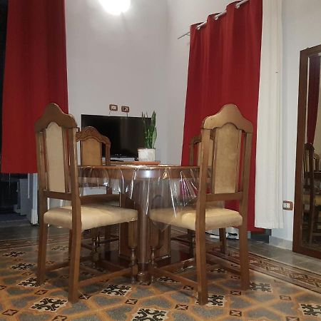 Indipendent Apartment Napoli Eksteriør billede